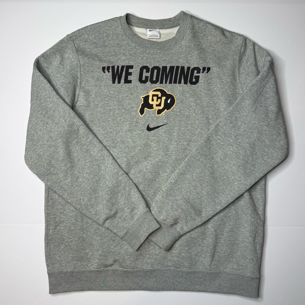 Nike Colorado Buffs Crew Neck Men’s Large Grey We Coming Club Fleece Sweatshirt